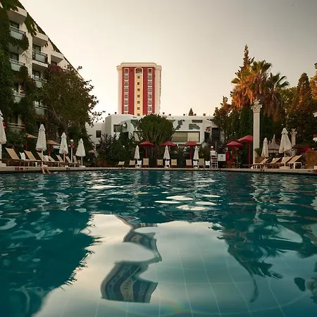 Hotel Club Sera