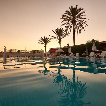 Hotel Club Sera