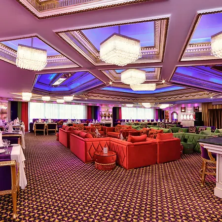 Club Sera Hotel