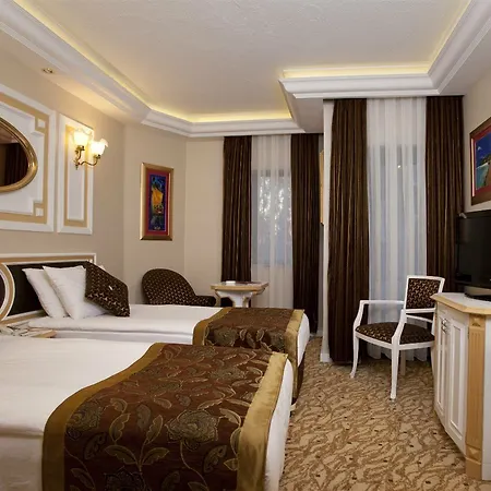 Club Sera Hotel